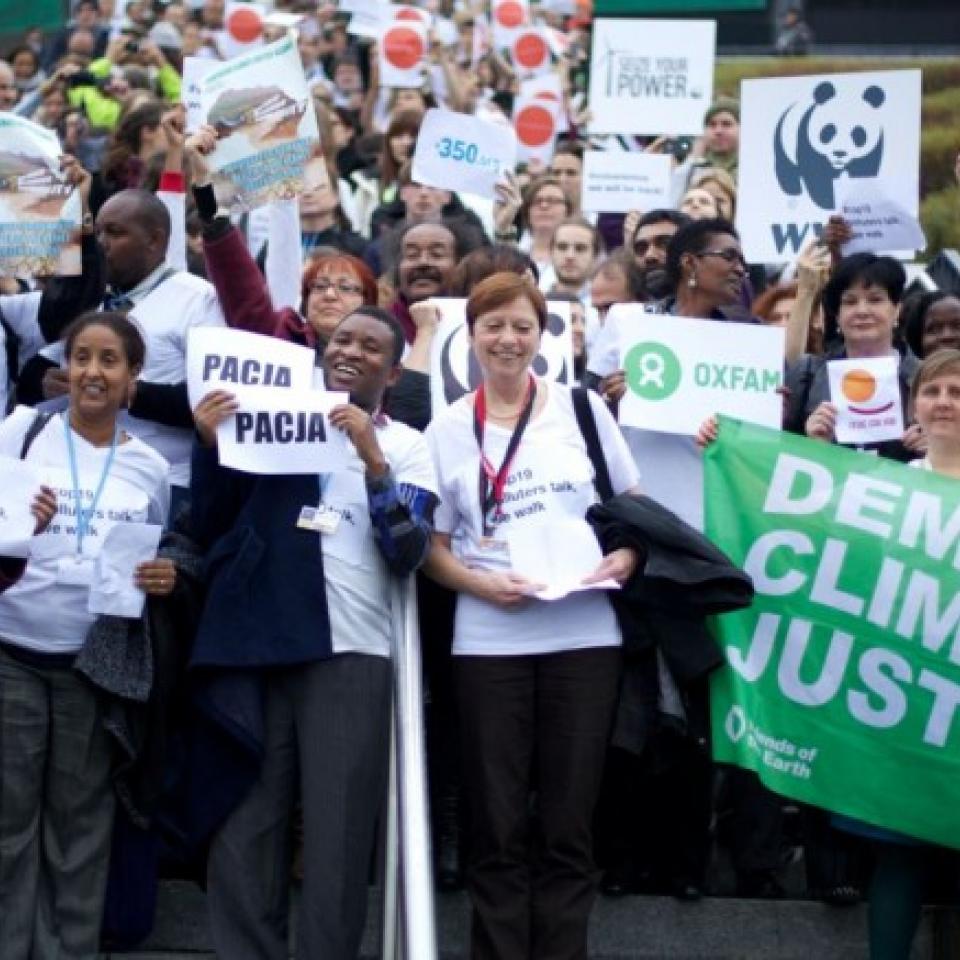 Friends of the Earth demand Climate Justice